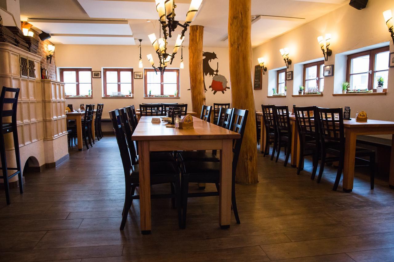 Landhotel Im Hexenwinkel Wiernsheim المظهر الخارجي الصورة